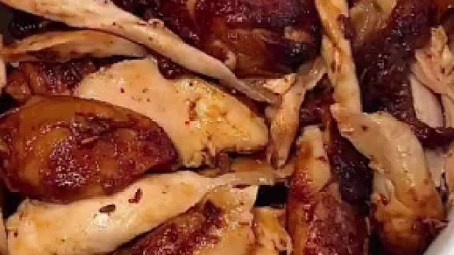 手撕烤鸡腿 外皮焦香 软嫩酥脆