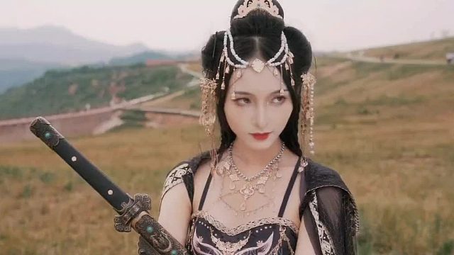 连魔女都能驾驭的马儿 你能驾驭不了？