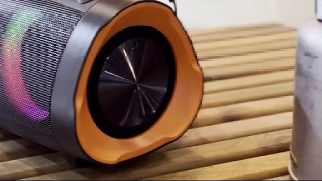 让户外K歌更畅快：DOSS户外露营K歌蓝牙音箱