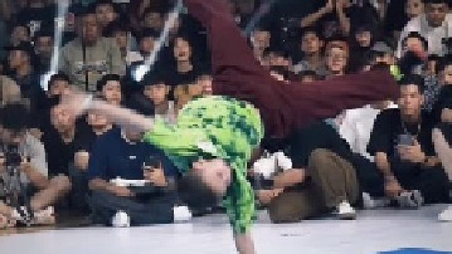 又是一个小猛男