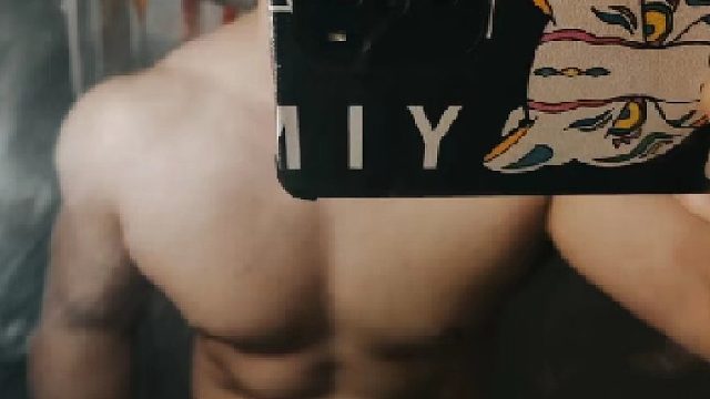 五排带队友吃鸡~