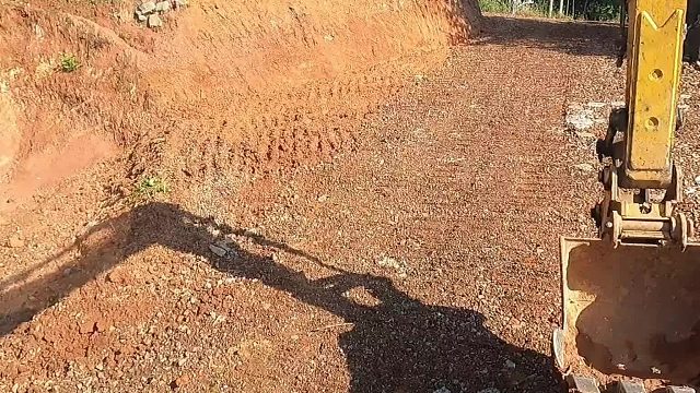 挖机修路，我说了三句话，老板省了几百块