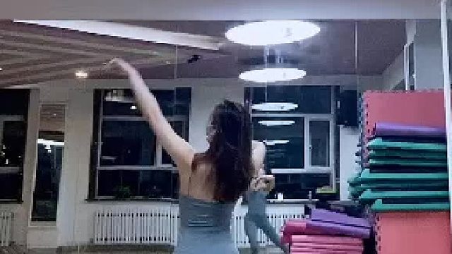 剧透 减肥 练背 等草绿