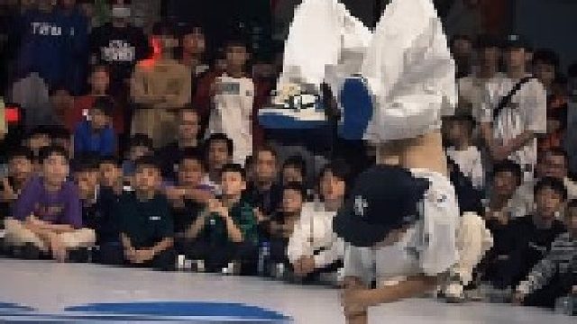 年轻力量，地板文化