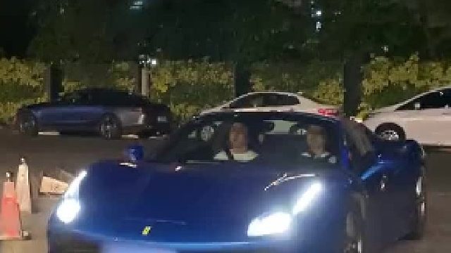 现在的小姐姐都喜欢糖果超甜？告诉你什么叫真男人！#我的花样车生活