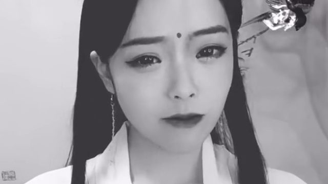 你可否跟我一样？在梦着那个不可能的人……