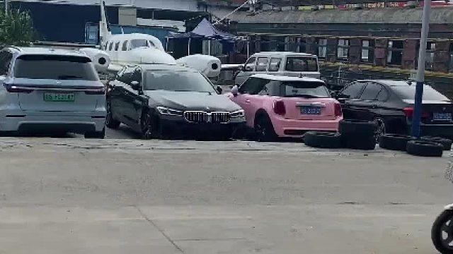 Today,送给编导的特斯拉一个电动尾翼！#汽车人共创计划 #星巢计划 #电动尾翼