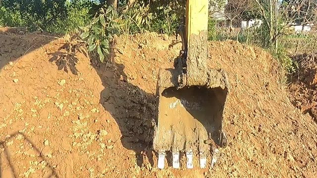 第五集，堤坝精修篇，因为上面要打混凝土