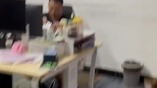 国庆假期突发情况，大家不要像我的编导一样！ #星巢计划 #汽车人共创计划