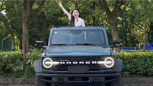 开这车出门，路虎见了都得绕道？