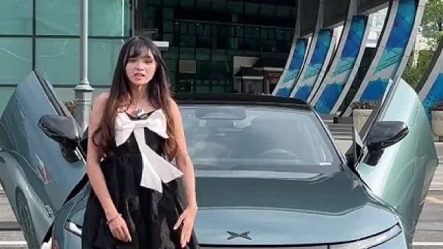 哪辆车下车会更社死呢？