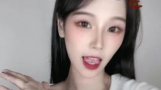 那年我双手插兜 一摸口袋钱被偷