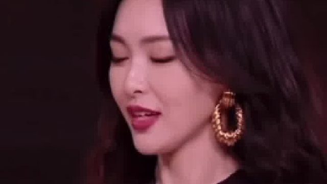 你觉得到底是五官重要还是皮肤重要呢？