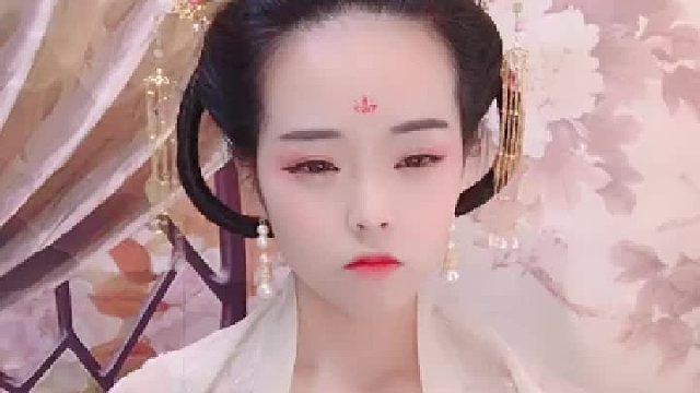 姐姐妹妹篇，妹妹替姐姐进宫！这是哪一种爱啊？