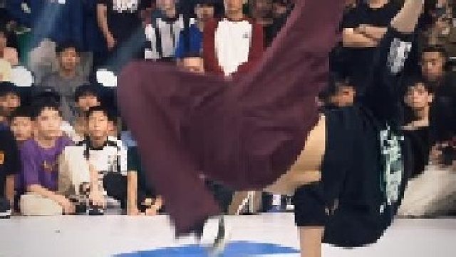 看到最后直接炸到我了