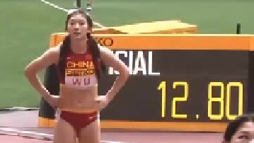 12秒80！吴艳妮刷新赛季PB！两次碾压日本选手夺两连冠！ 