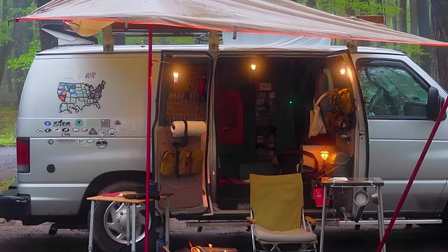 一人野外沉浸式雨天露营（第二集）