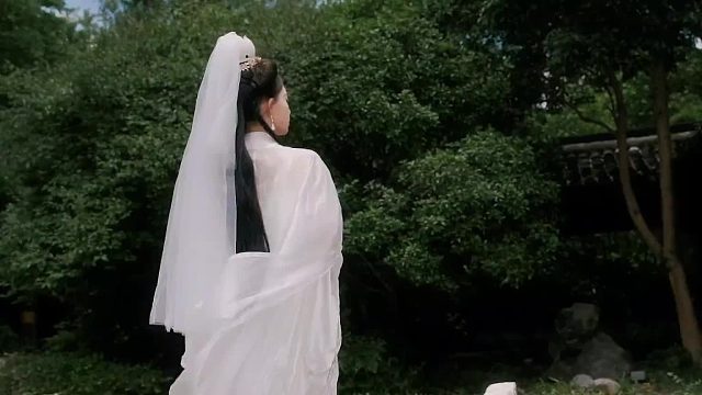 观音降临凡间 还不参拜吗