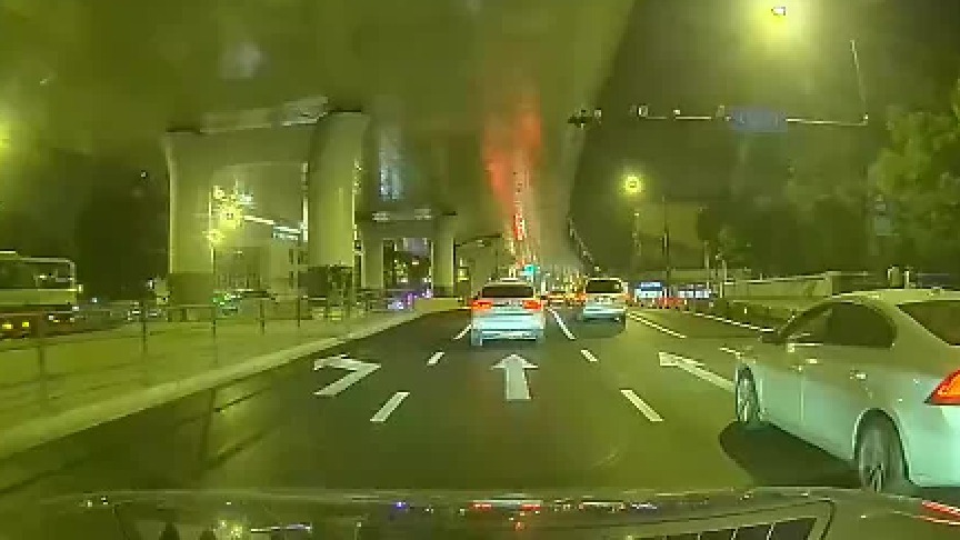 这行情把基金经理都跌懵了