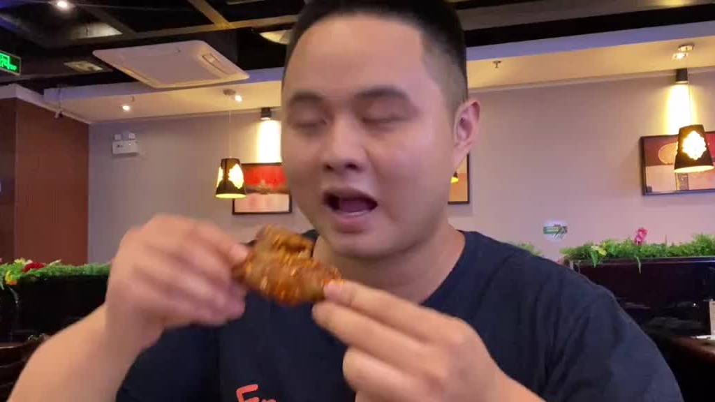 海鲜自助餐的正确打开方式，蒸汽海鲜，118一位鲜活太划算了吧！