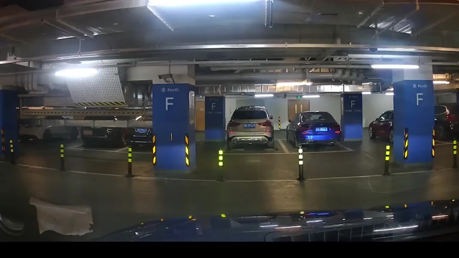 职场新人该不该计较工资？女朋友的妹妹颠覆我的认知...