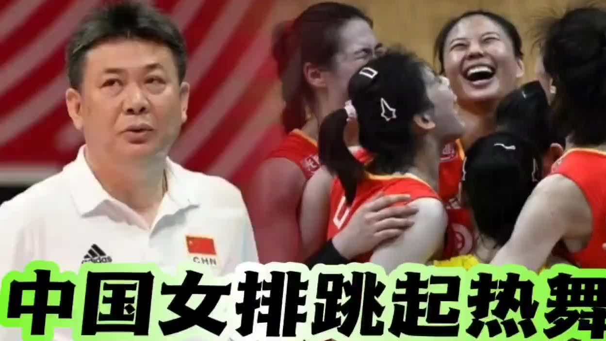 李盈莹张常宁跳起科目三，蔡斌不敢放松，竞争对手观众席刺探情报