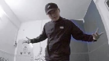 很明显嘛！bboy一看气质的不一样