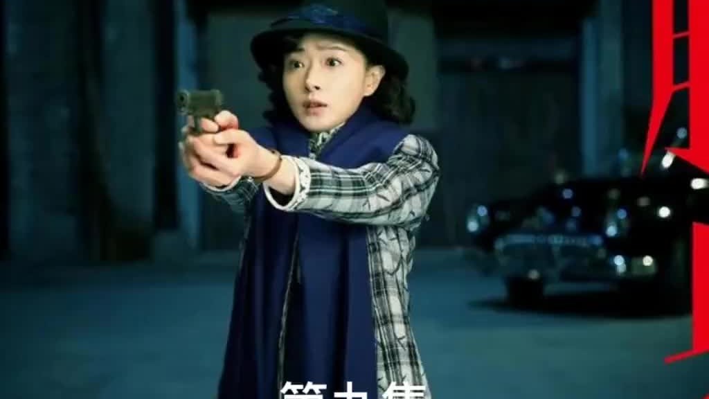 两个菜鸟特工为了找到组织，竟然顺便逮着一个人就问，简直太逗了