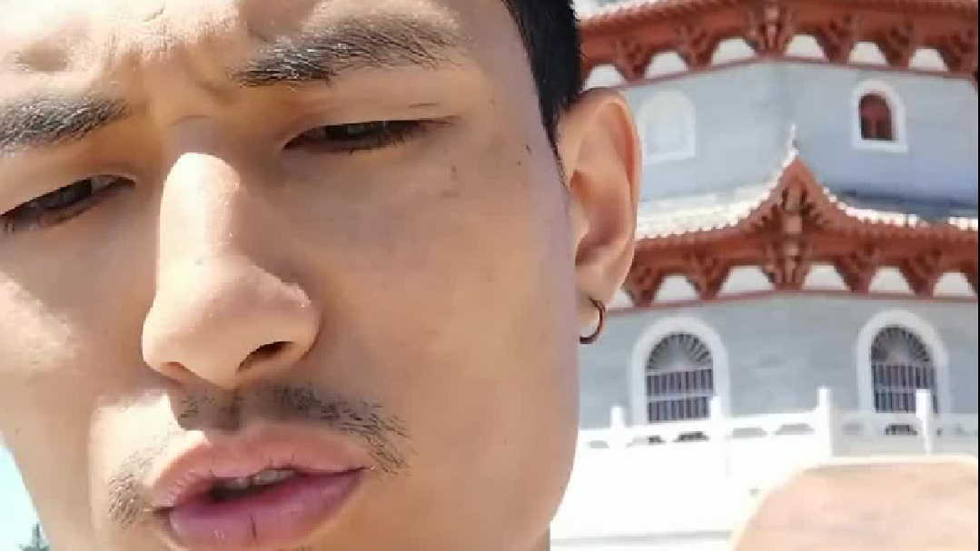 昨天找到的露营地今天，今天让我背后发L...