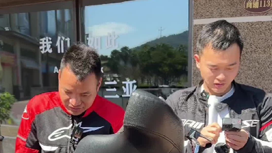 突击小东的大House 给他一个惊喜！