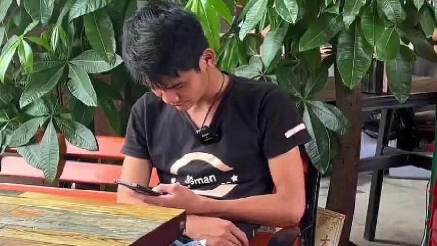 做双榴莲鞋，又能吃又能穿