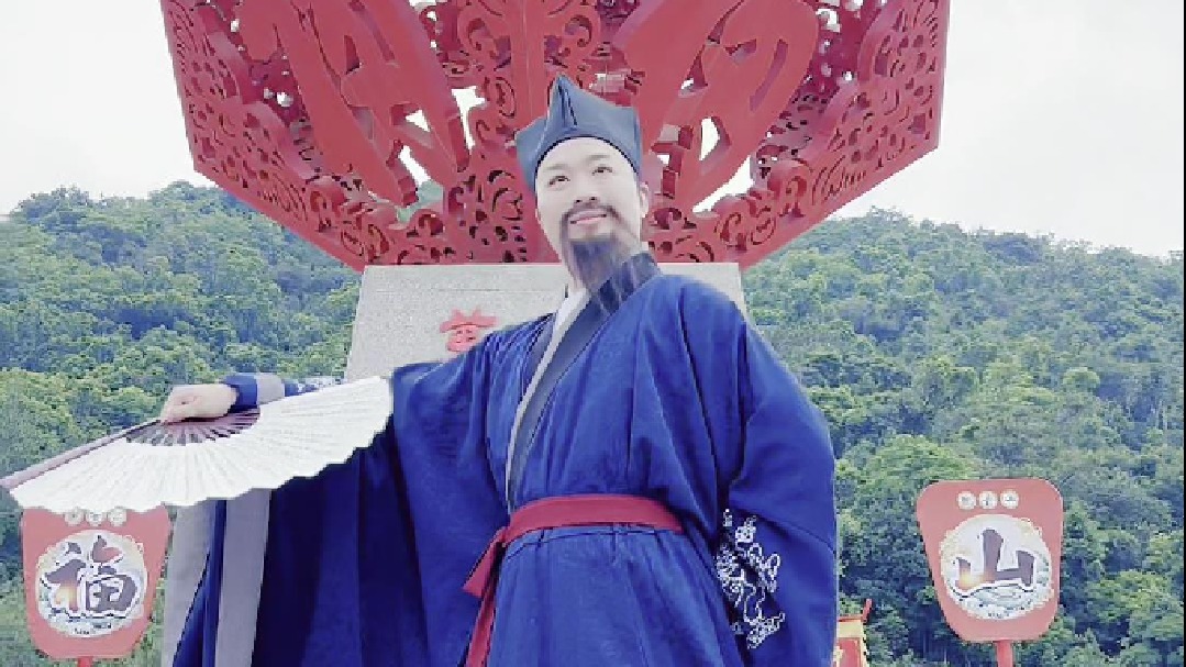 端午佳节，出游好去处，跟上大文豪“苏轼”的脚步，来福山福地东莞观音山登高赏景，转福接福许愿，祈愿一生