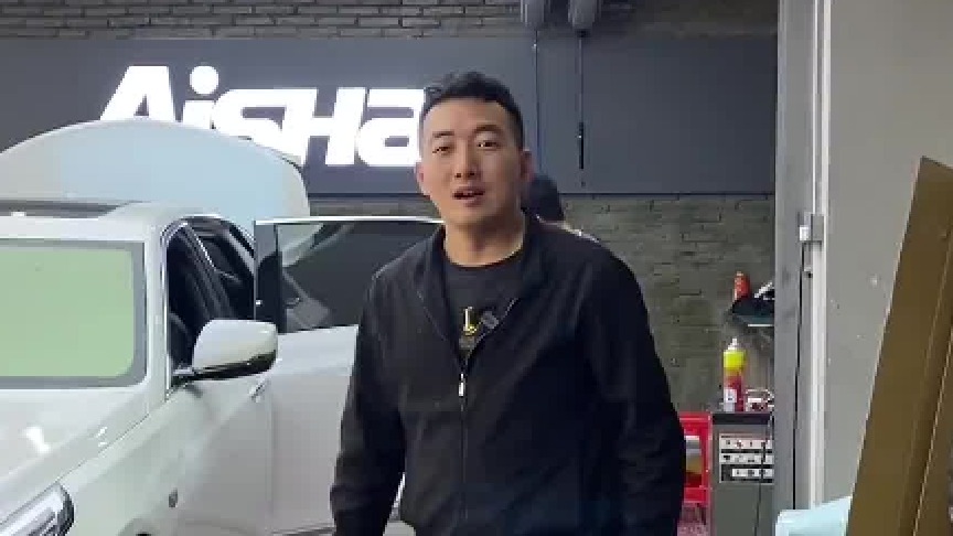 今天撕个改色膜，给大家看下到底会不会掉漆。