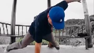 时不时的拍一个视频，大家都没爱了