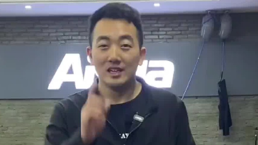 新年开工了！有位车主年前就想贴车衣的，今天终于安排上了！