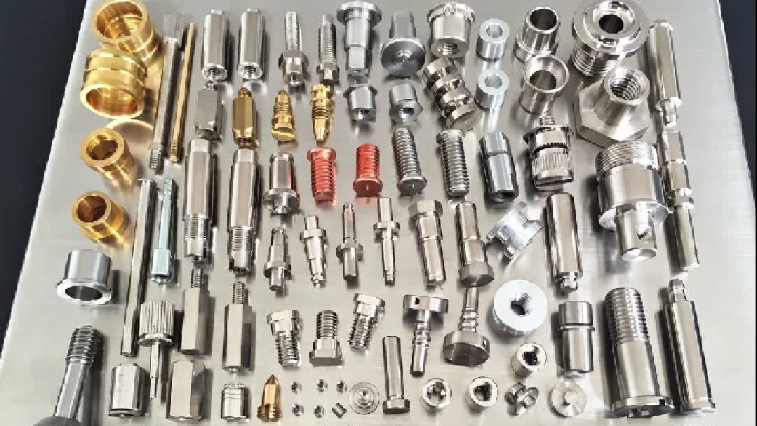 工丂高精密电子五金配件