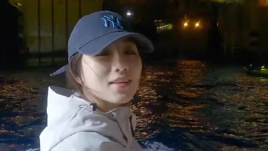 热心钓友这两天在海南爆钓狂赚，帅小伙带女友火速前往，回本看这次了