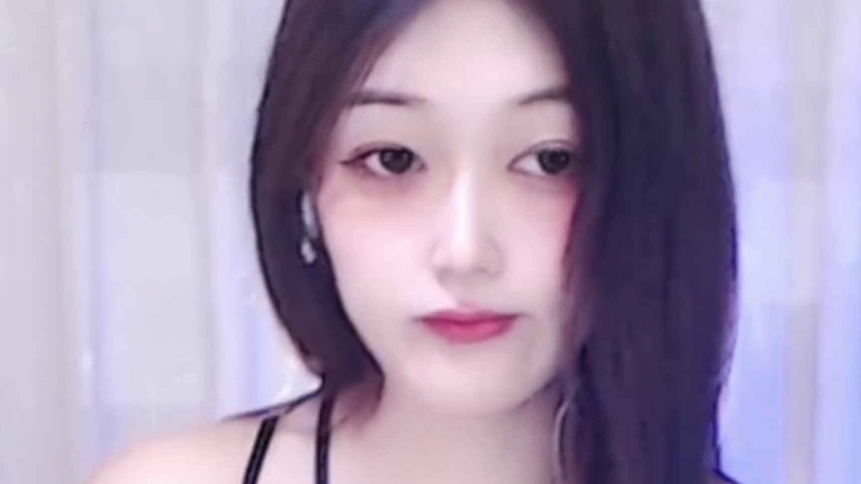 麦琪Eve 舞蹈片段2024-06-06 18-55-30