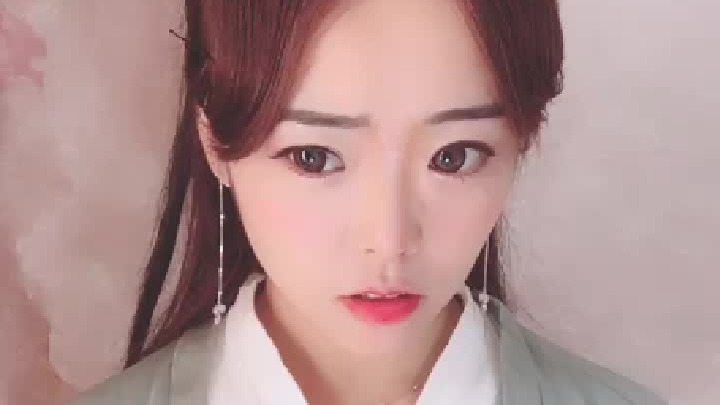 想让我演的角色留言……我会常更新的哦……