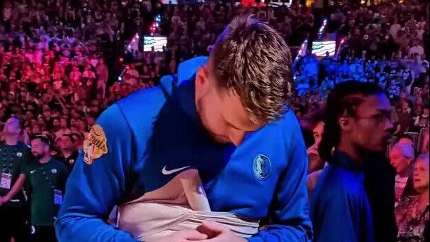 小东，你到底在坚持什么呢？