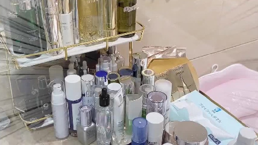 百万卫生间的功效护肤品，下期来了！我保证这次一定保持得久一点！！