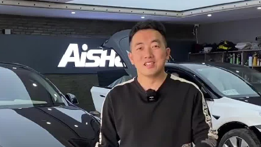 今天还是TSL贴膜，一次就来了两台还都是准新车！