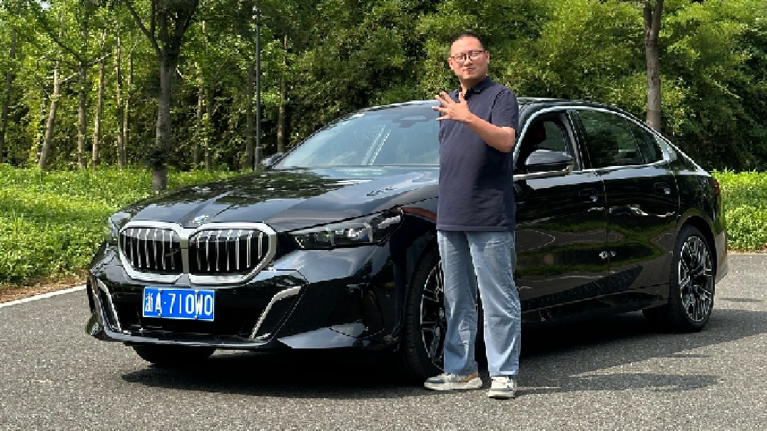 为啥人们热衷购买豪华品牌，究竟是种什么体验？