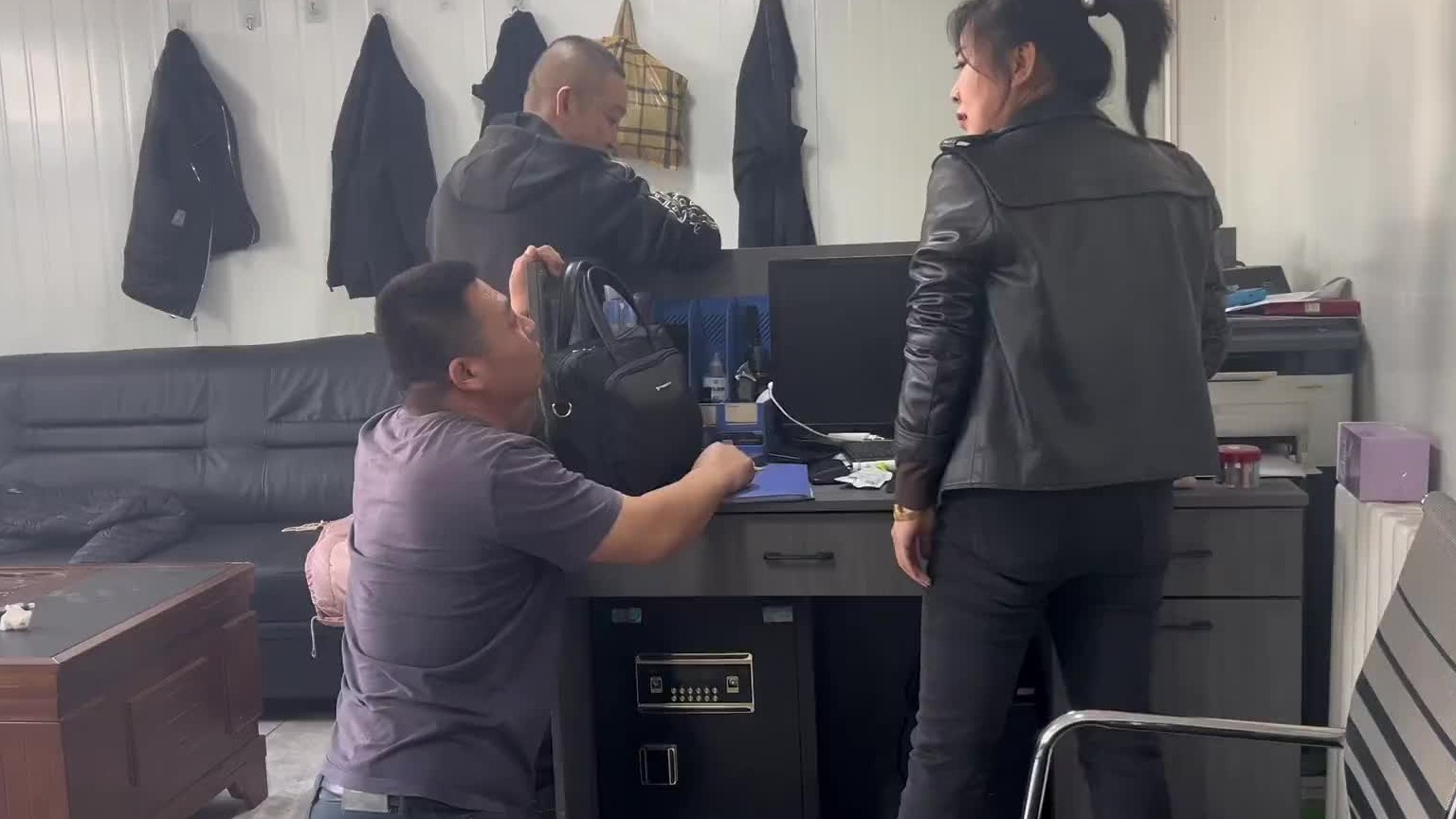 我叫王红军眼睛标配