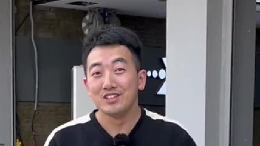 贴膜车间开始重新装修了，期待装修好的样子！