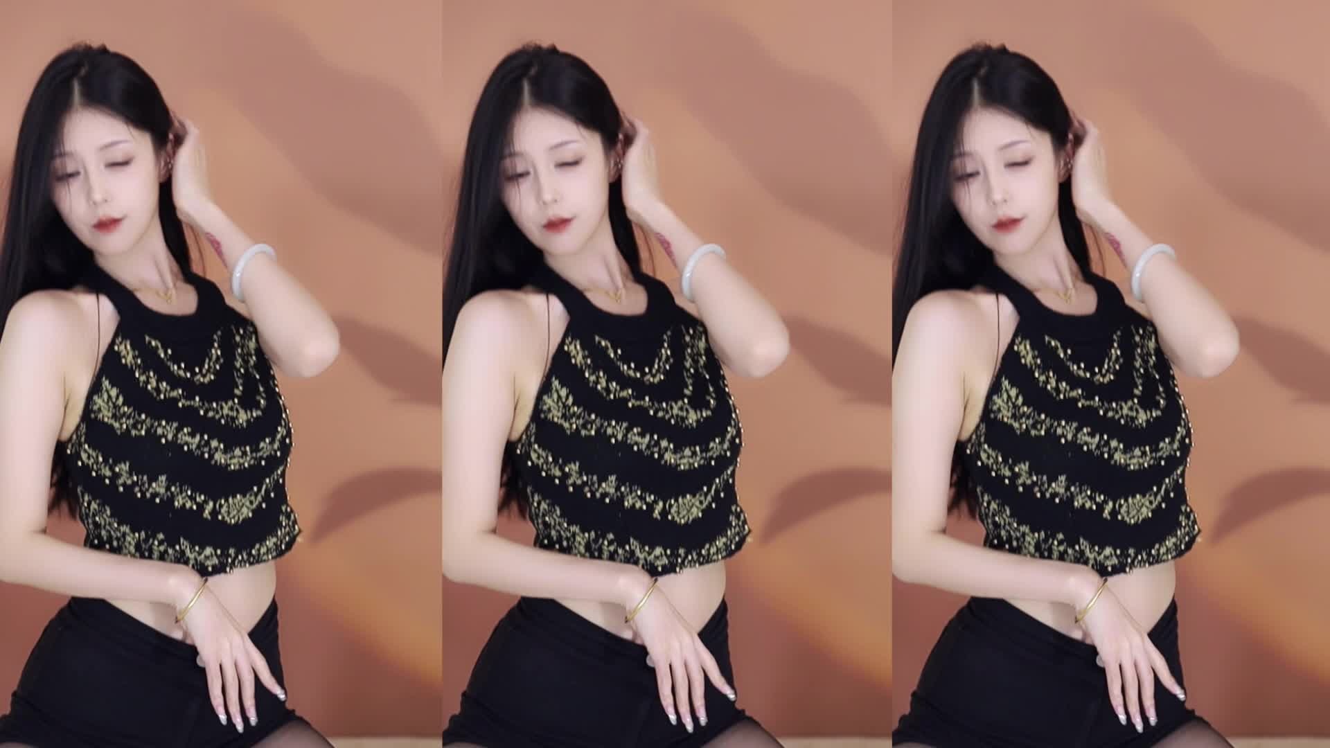 【奇领平鱼】喜欢简单的事，快乐的人，明媚的夏天和阳光的你。