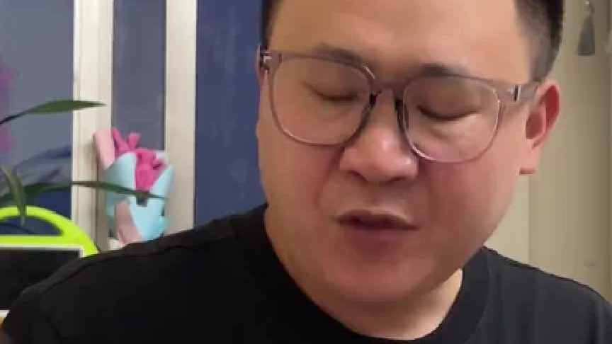 真是亲妈啊！我这形象在他俩面前还怎么树立威信啊？！