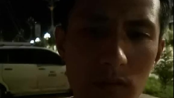 吃坏东西了，一直拉肚子，跟你们说东西放时间长了就千万不要吃了，不然真拉肚子啊！