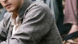 特工前去接头，不料接头点早已暴露