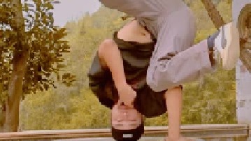 来自农村街舞bro